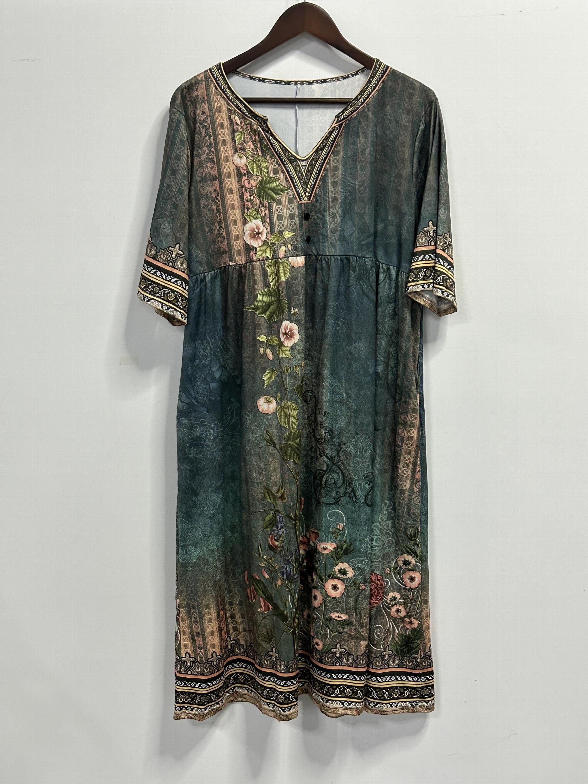 Floral Short Sleeve Plus Dress with Pockets