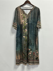 Floral Short Sleeve Plus Dress with Pockets