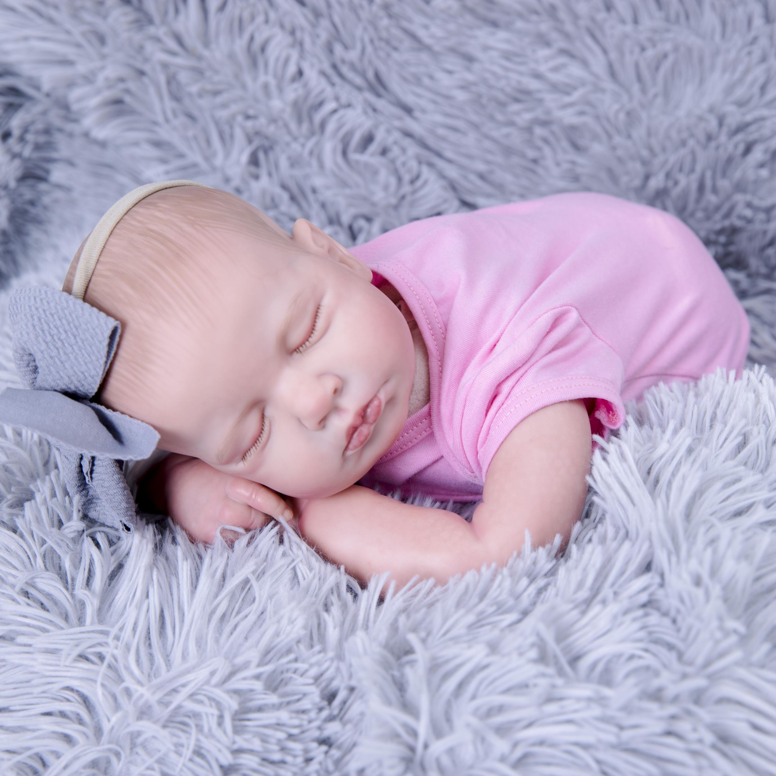 Soft Silicone Reborn Baby Doll - Perfect Gift for Girls