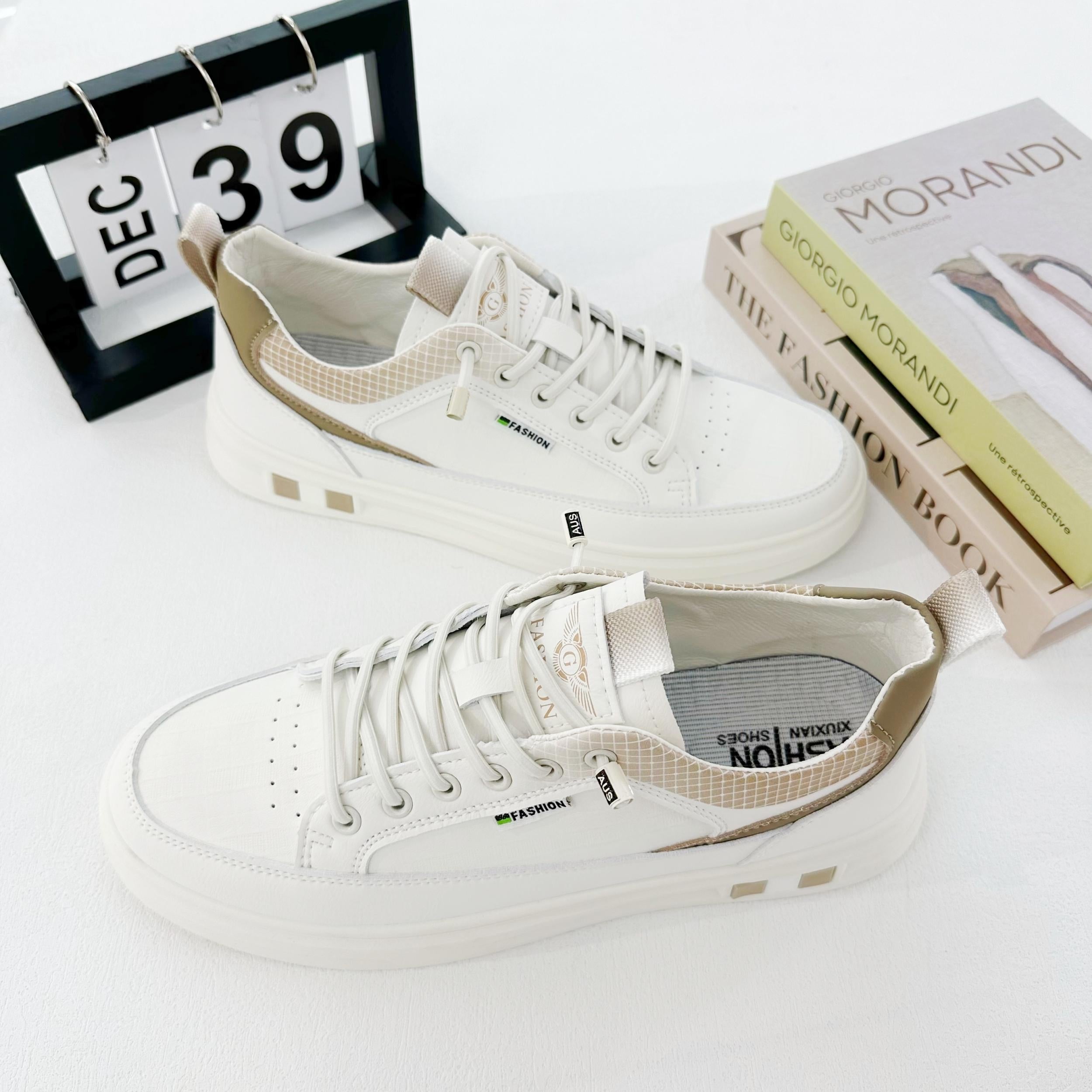 Men's Lace up Skate Shoes with Good Grip