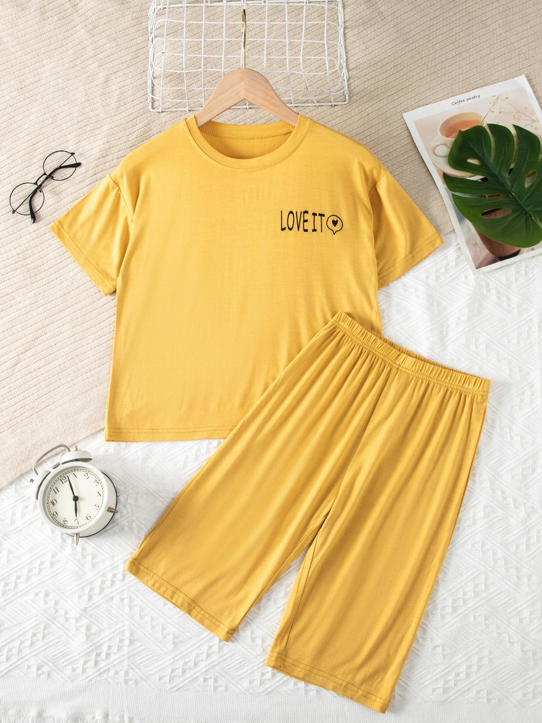 2pcs Boys Teen Letter Graphic T shirt & Shorts Pajama Set
