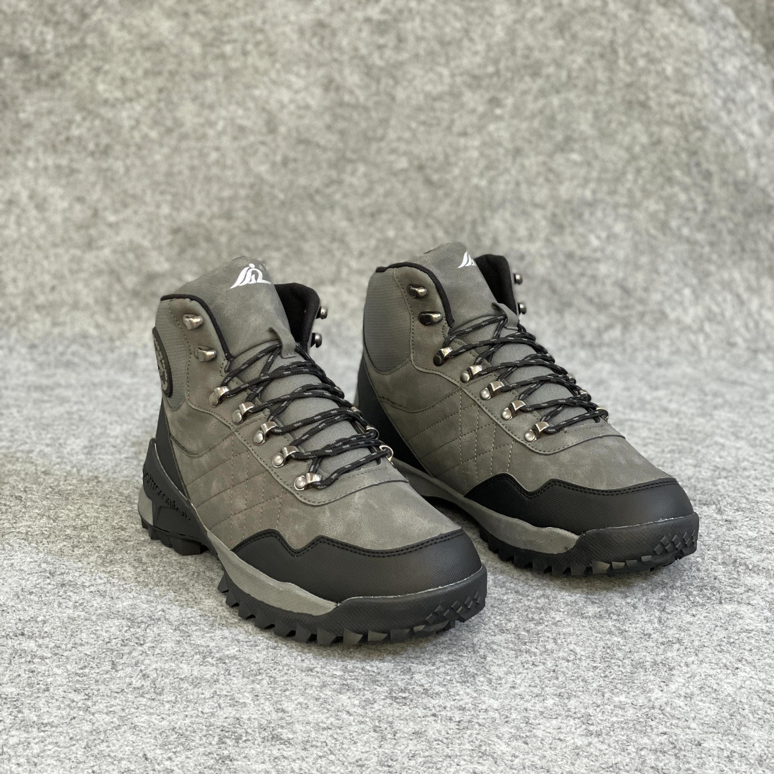 Men's Hiking Boots Non Slip Lace Up Sneakers for Winter & Autumn