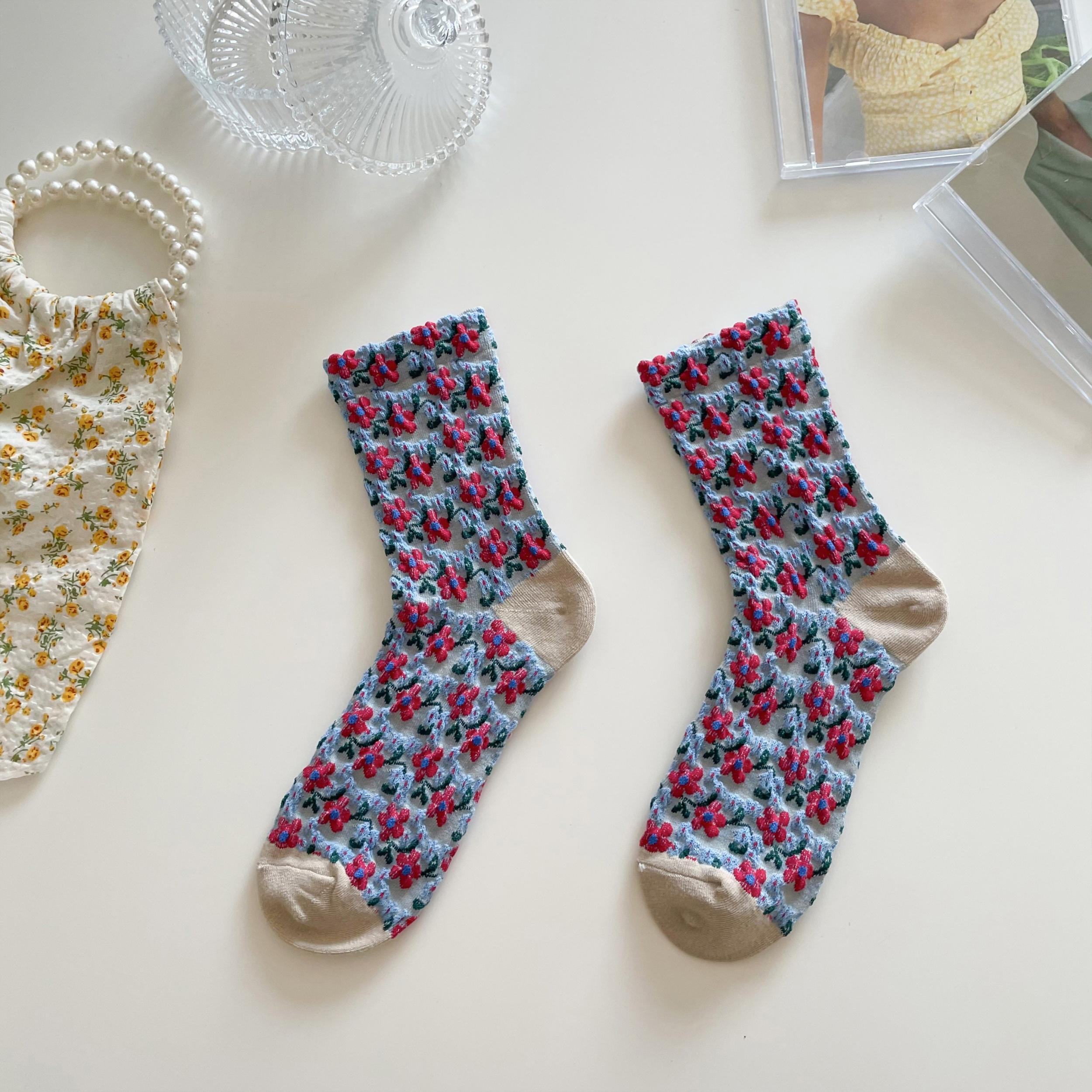 5 Pairs 3D Floral Textured Socks Womens Mid Tube Stockings