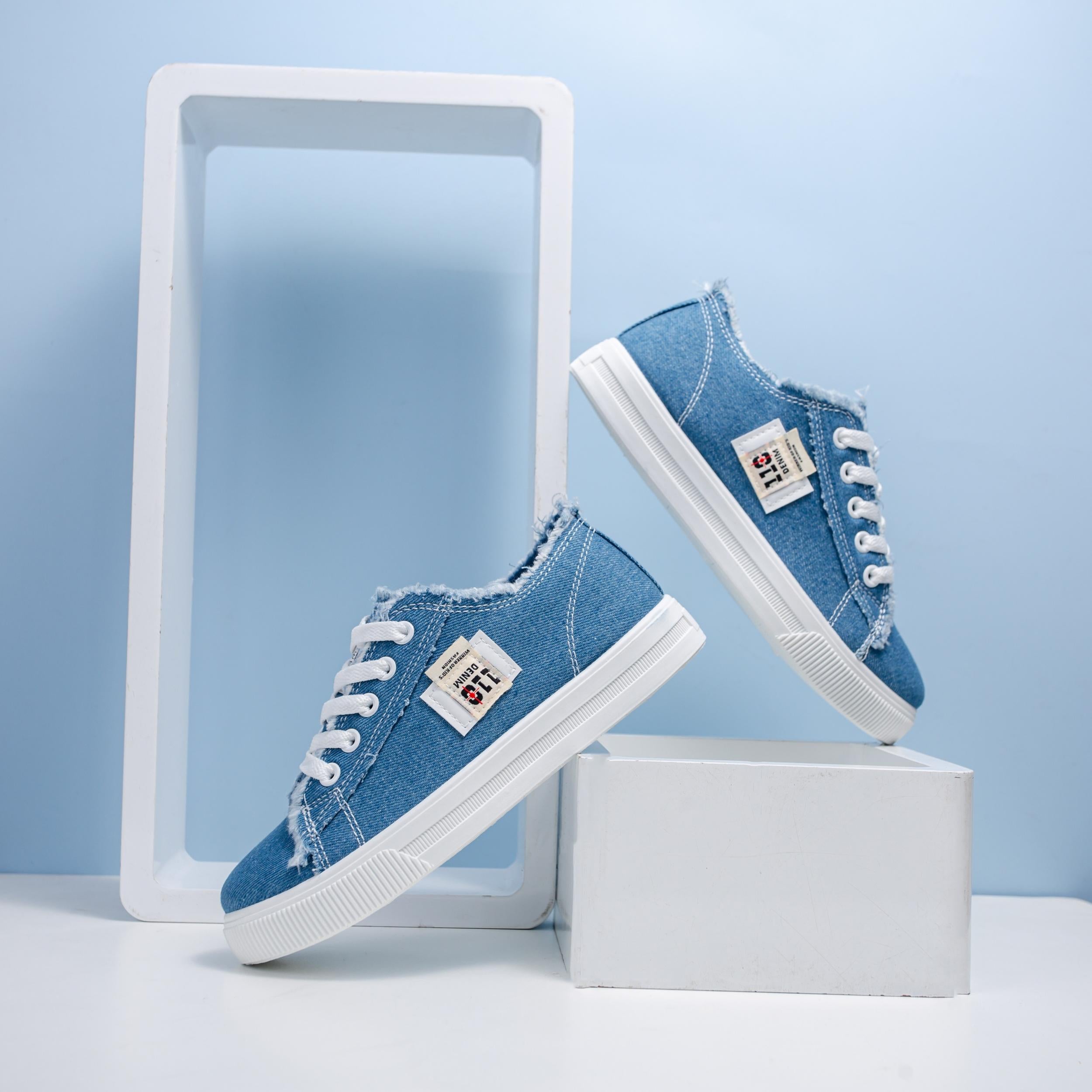 Women's Canvas Sports Shoes Lace-up Casual Walking Sneakers