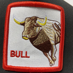Embroidered Bull Pattern Mesh Baseball Cap Adjustable Hat