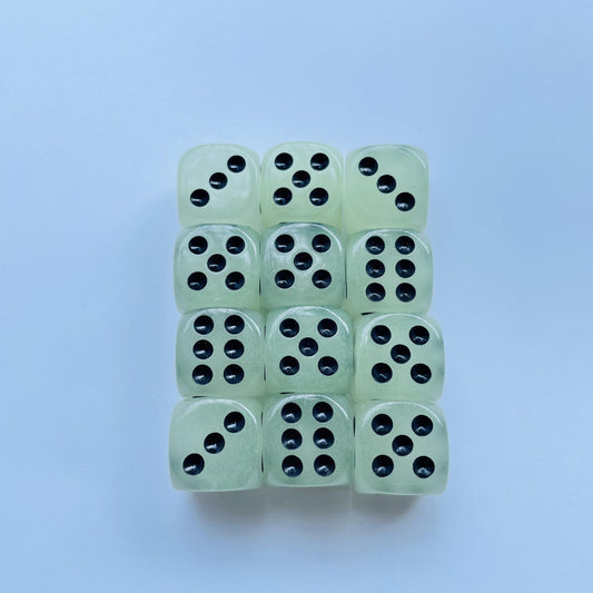 12pcs Luminous Dice 16mm Circular Dot Perfect for Nightclubs Bars KTVs