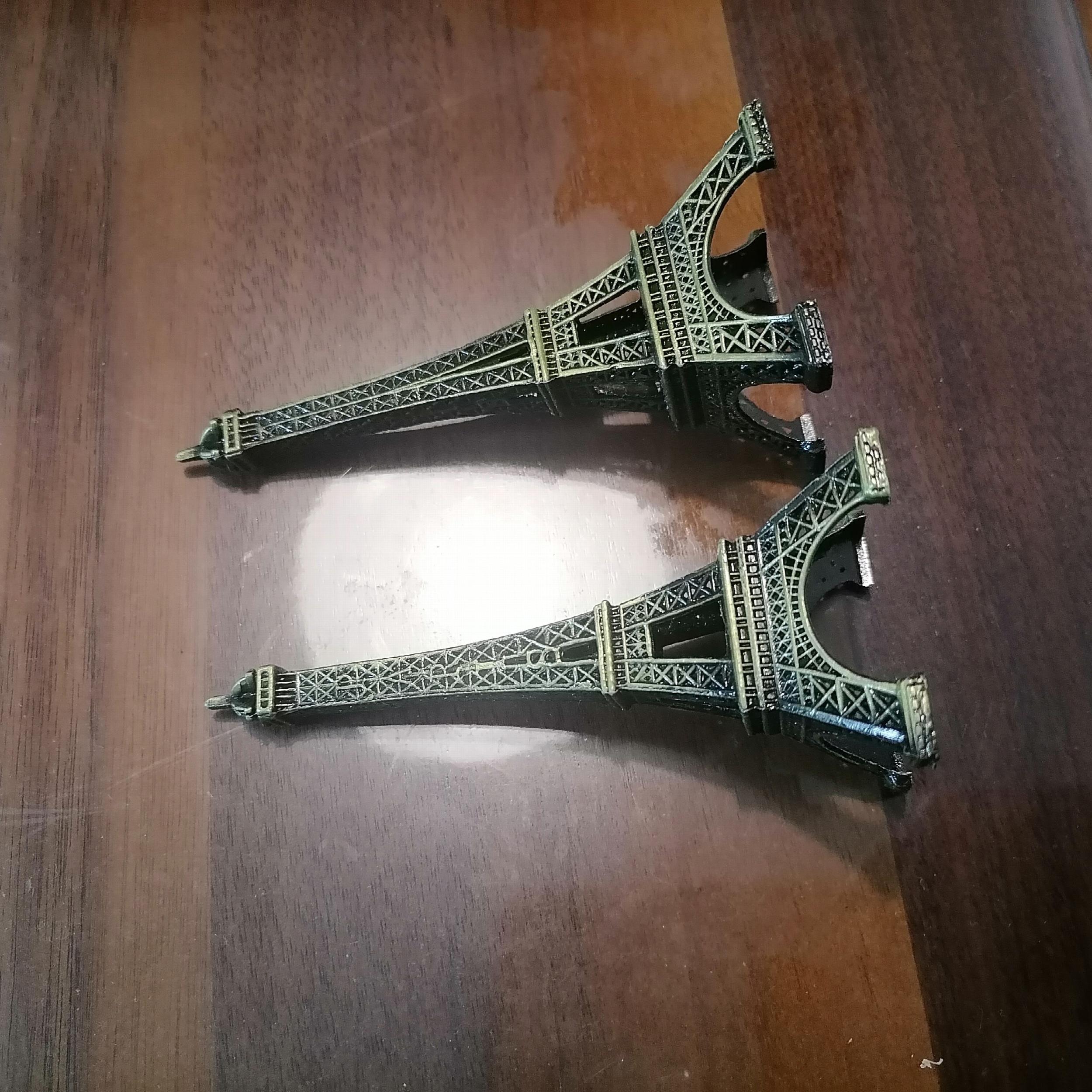 Paris Eiffel Tower Model Metal Crafts Home Decoration Ornament