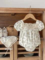 Baby Girls Floral Print Onesie & Hat Set