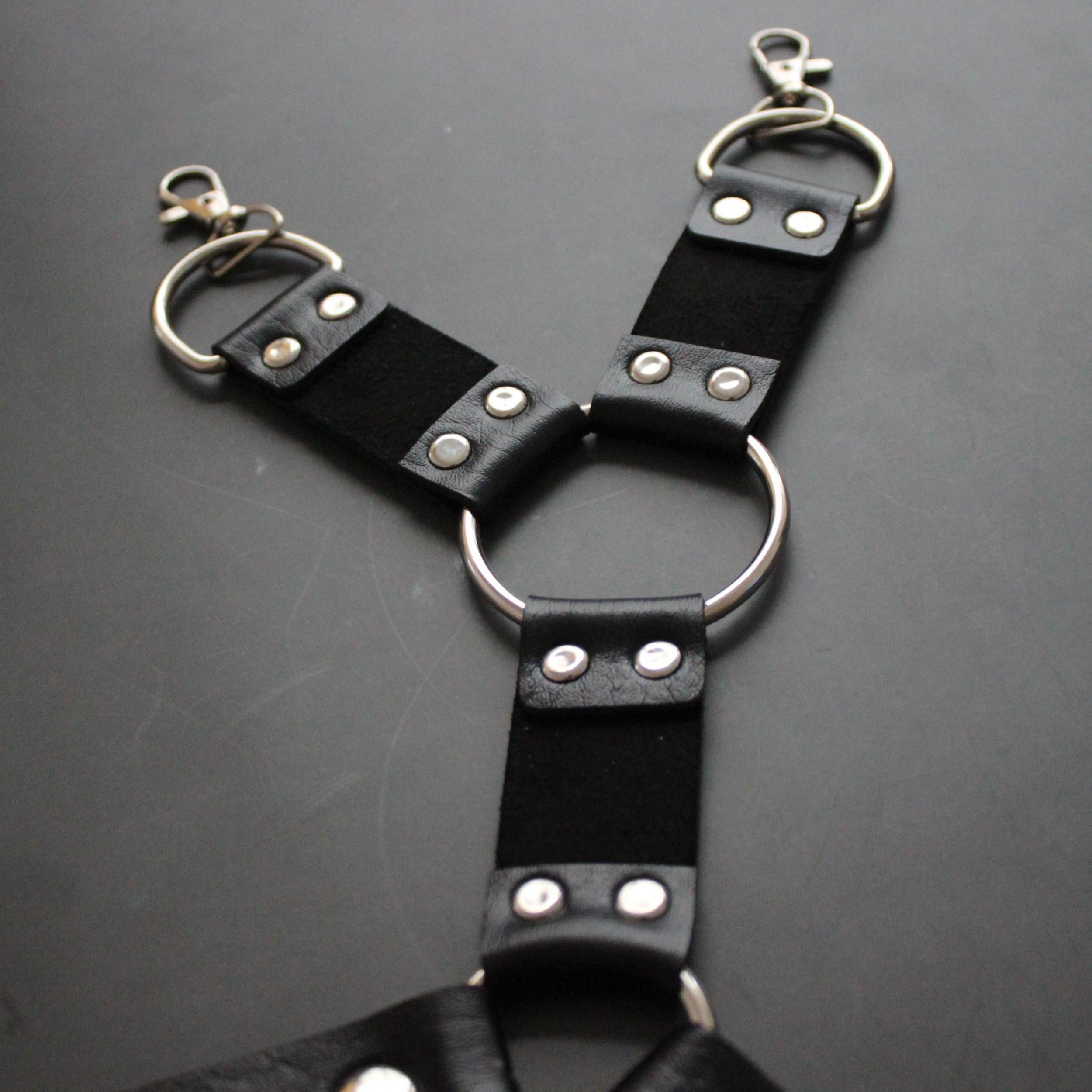 Men's Goth Leather Leg Strap for Stylish Look