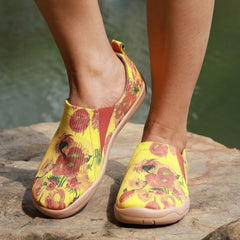Women's Floral Canvas Slip On Flat Shoes Round Toe Comfy Outdoor Travel Shoes