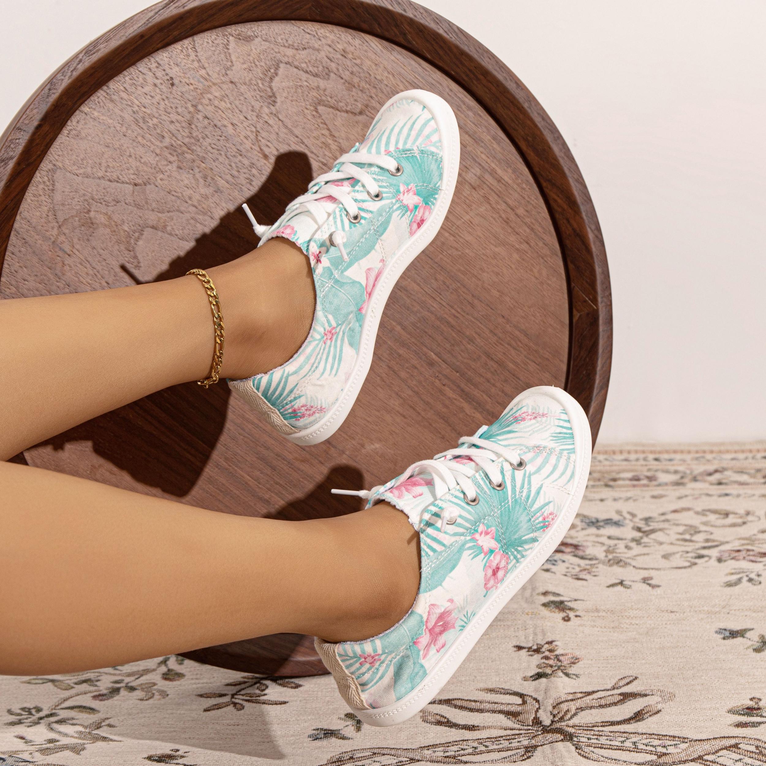 Floral & Leaf Print Canvas Sneakers Low Top Comfy Walking Shoes