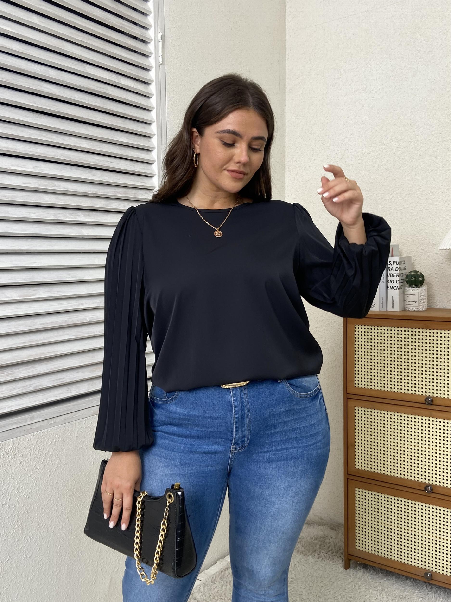 Solid Lantern Sleeve Round Neck Top