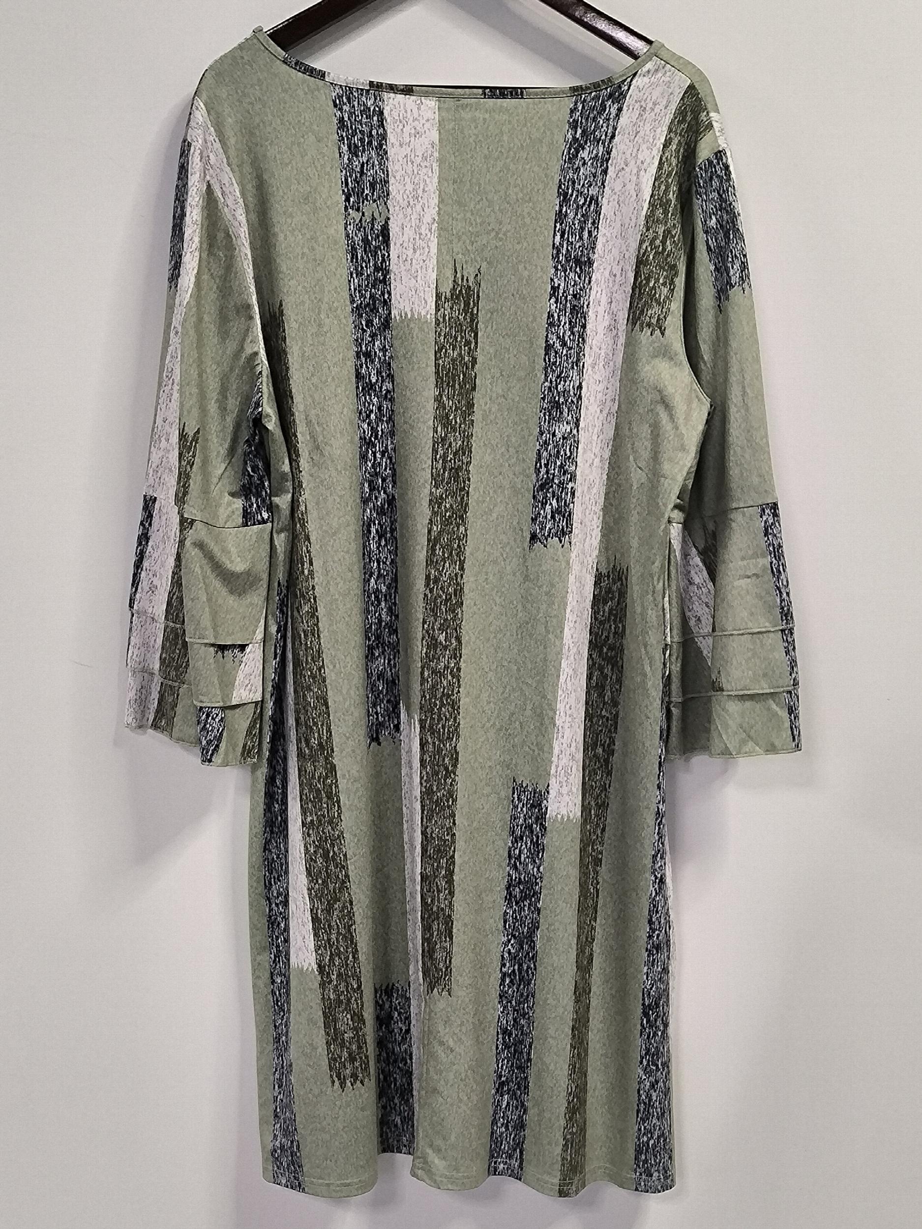 Casual Dress Women's Plus Stripe Print Layered Sleeve V Neck