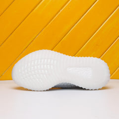 Men's Lace up Sneakers Athletic Shoes Lightweight and Breathable
