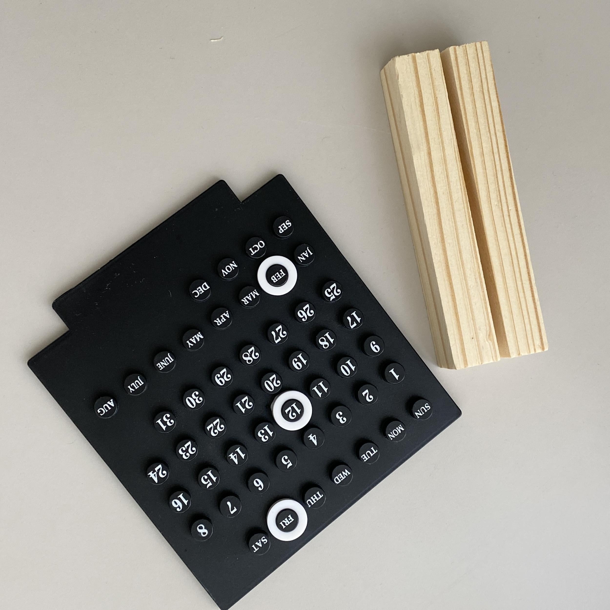 DIY Desktop Calendar Office Decoration Holiday Calendar