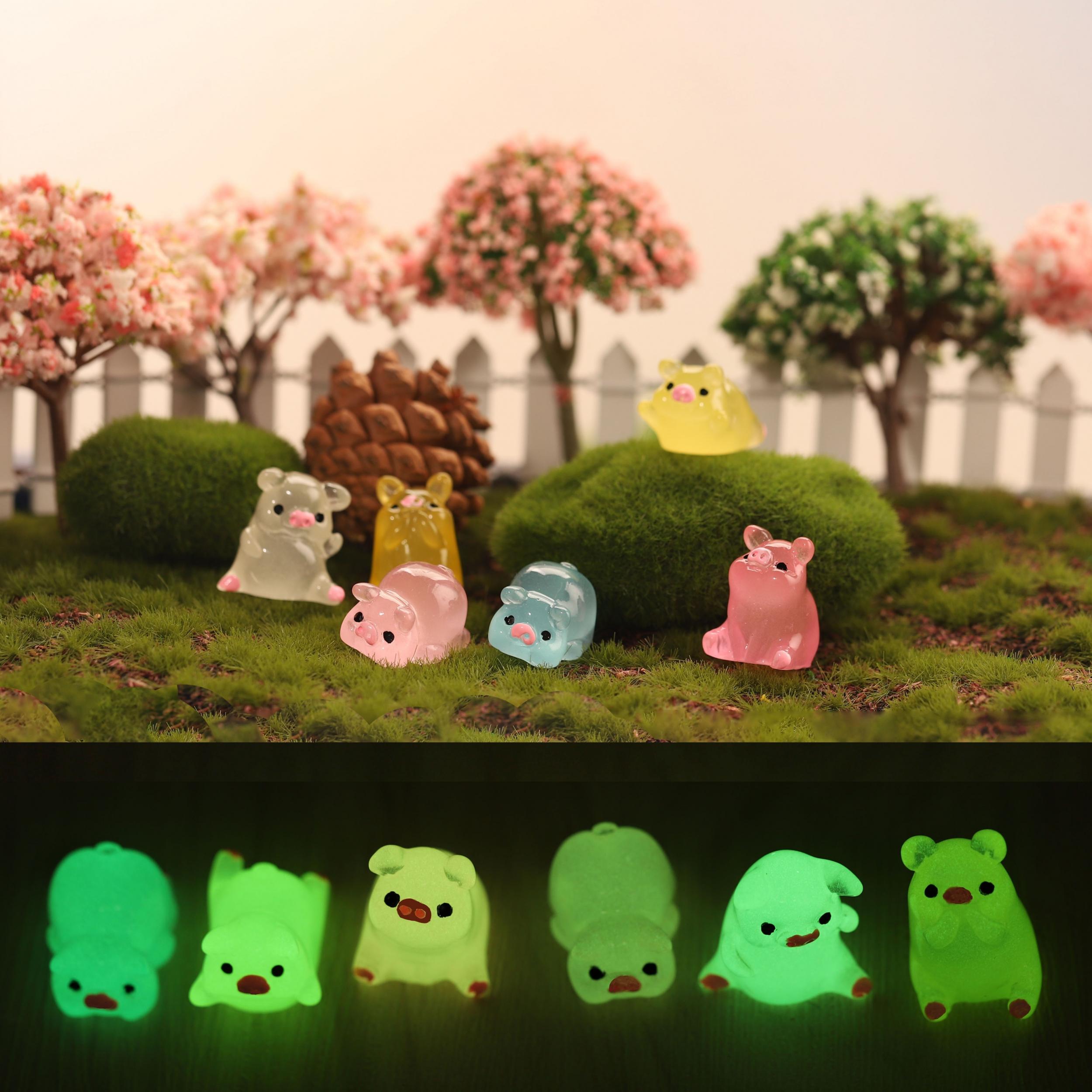 6pcs Luminous Resin Pig Ornament for Outdoor Indoor Courtyard