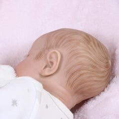 18 Inch Lifelike Baby Dolls Reborn Baby Dolls Weighted Soft Cloth Body Gift Set