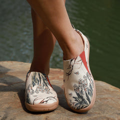 Women's Art Printed Canvas Shoes Low Top Slip On Comfort Flat Travel Shoes