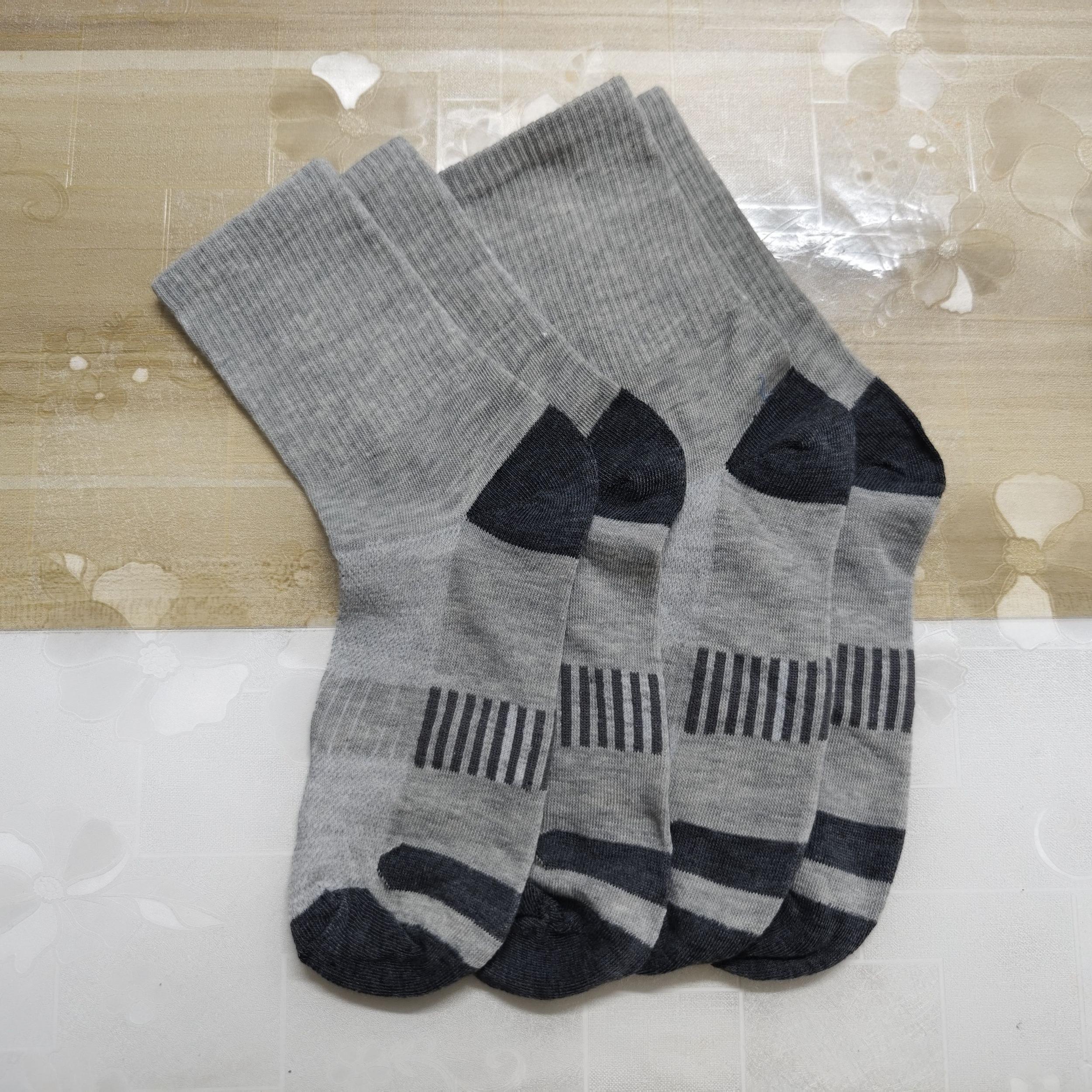 Men's Sports Crew Socks for Running in Autumn & Winter
