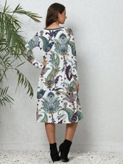 Women's Plus Colorblock Floral Print Long Sleeve Round Neck Dress With Pockets