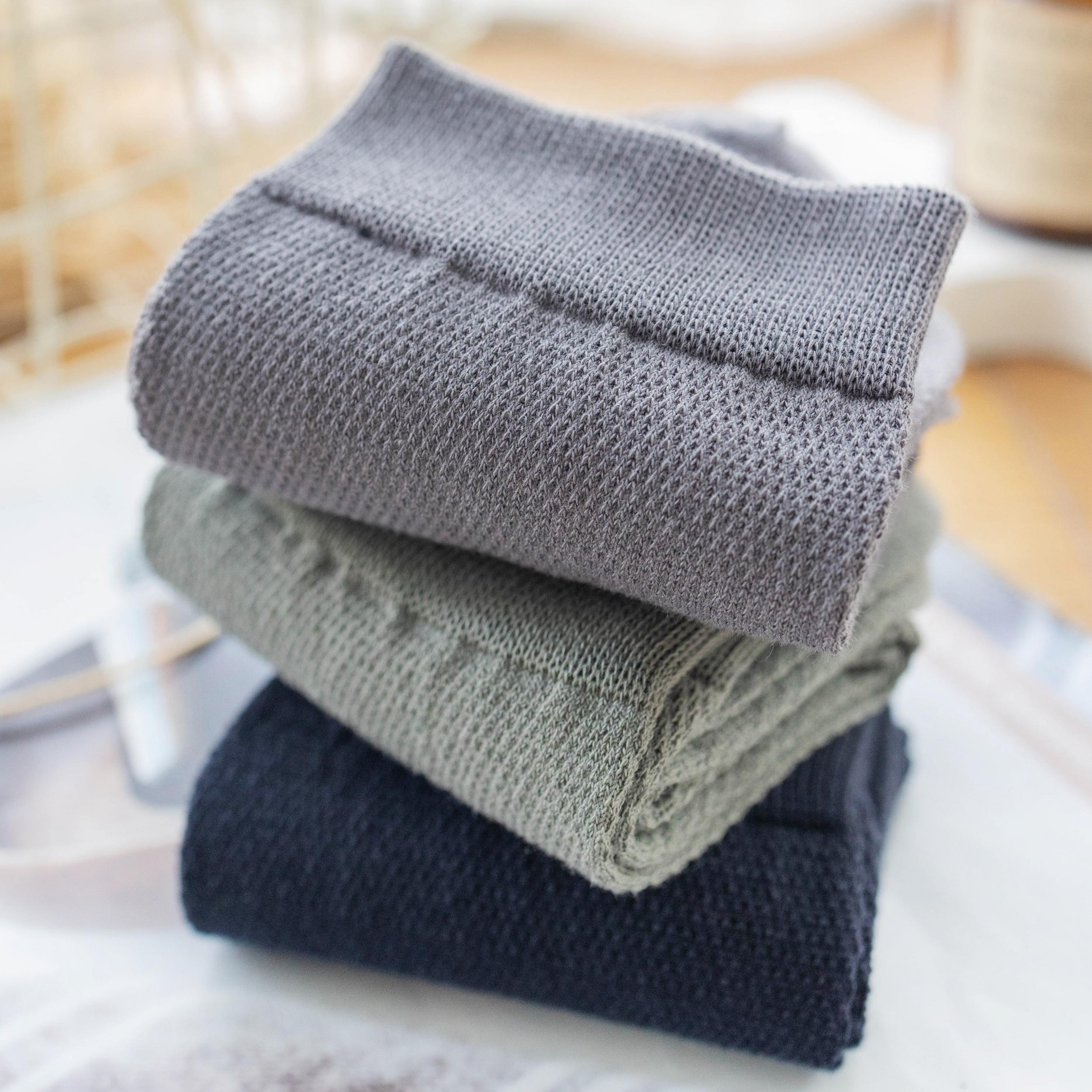 Men's Cotton Crew Sports Socks Breathable Comfortable 1 Pair or 10 Pairs