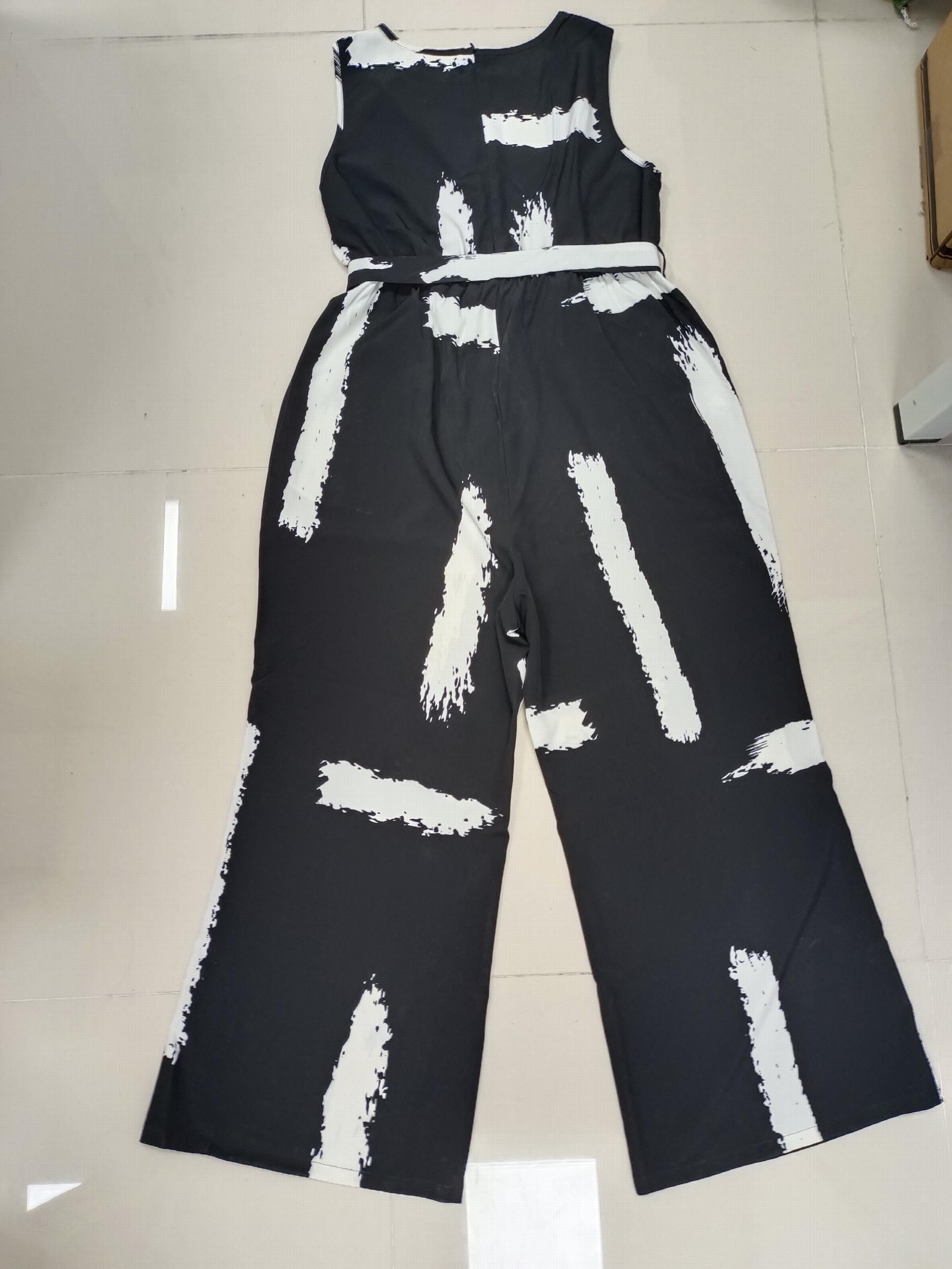 Brush Print Notched Neck Tank Jumpsuit With Belt