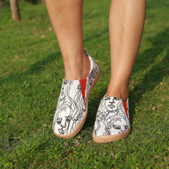 Women's Figure Printed Slip On Low Flat Canvas Shoes
