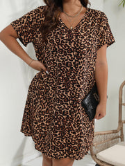 Women's Plus Leopard Print Short Sleeve Round Neck Casual Dress