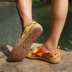 Women's Floral Canvas Slip On Flat Shoes Round Toe Comfy Outdoor Travel Shoes