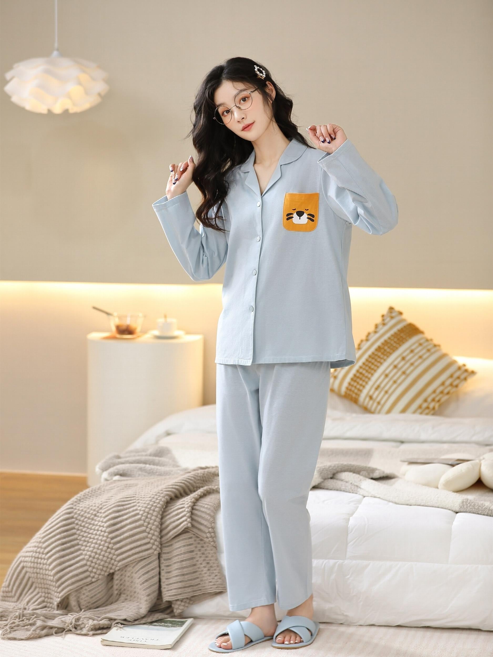 Cartoon Print Pajama Set Long Sleeve Top & Pants Women's Sleepwear