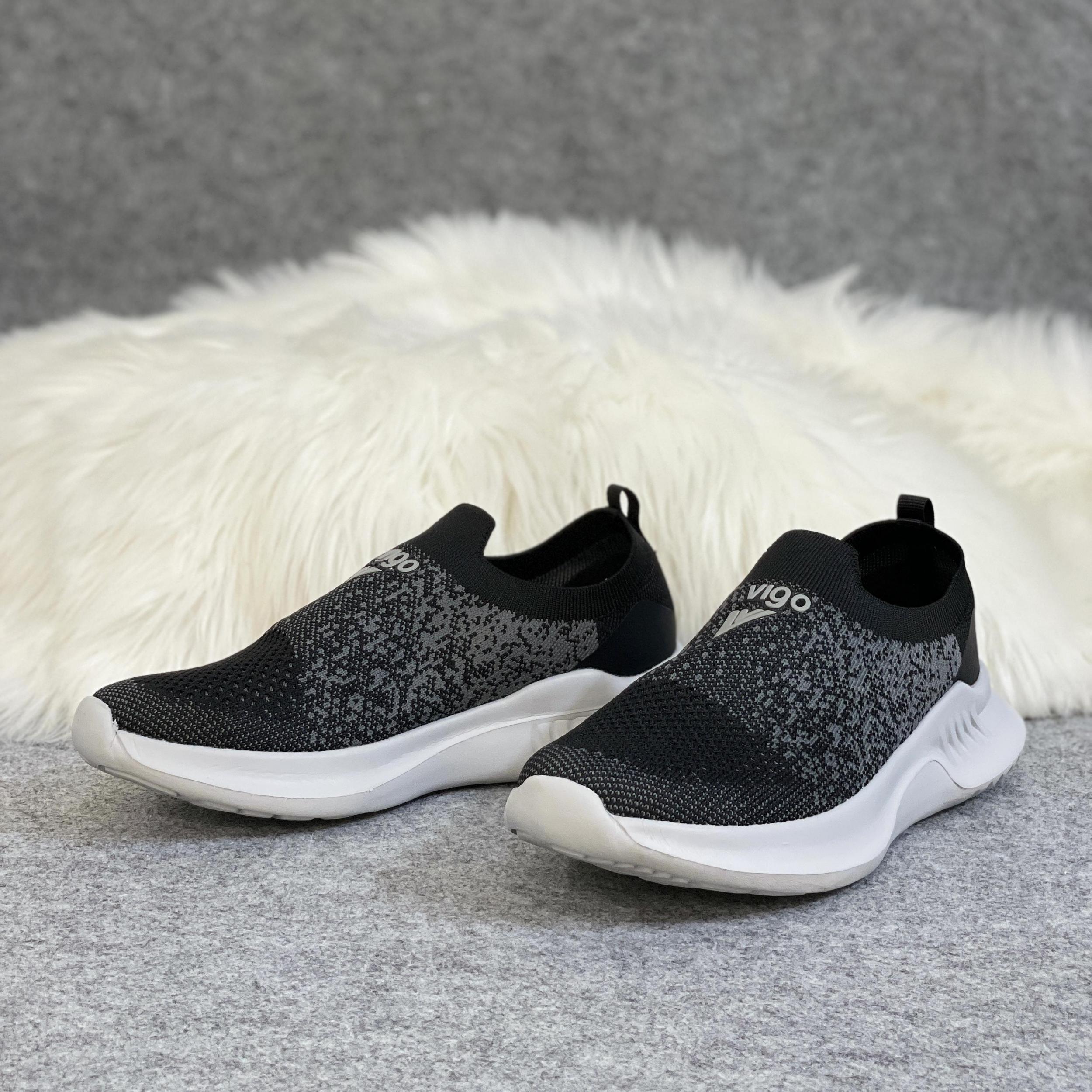 Women's Solid Mesh Breathable Walking Shoes Lightweight Running Shoes