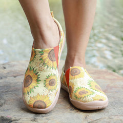 Women's Sunflower Print Flat Shoes Slip On Canvas Outdoor Travel Shoes