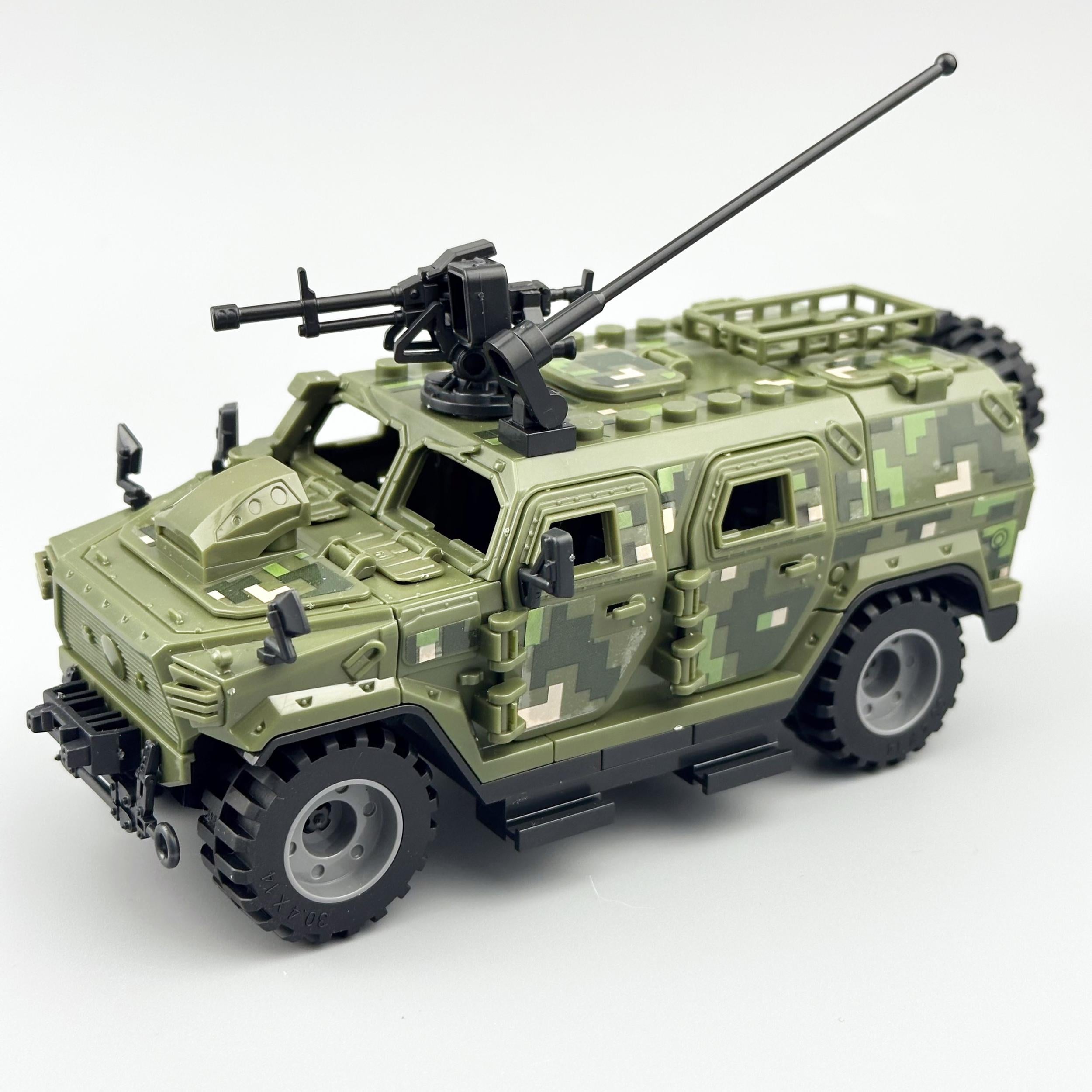 Camouflage Military Armored Vehicle Toy Model 140pcs