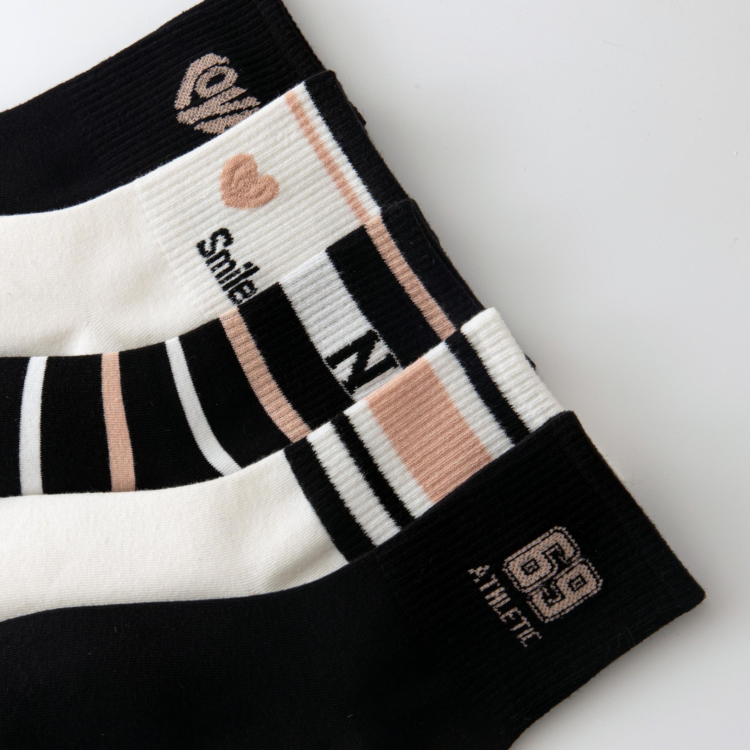 5 Pairs Striped & Heart Print Socks, Comfy Mid Tube Stockings