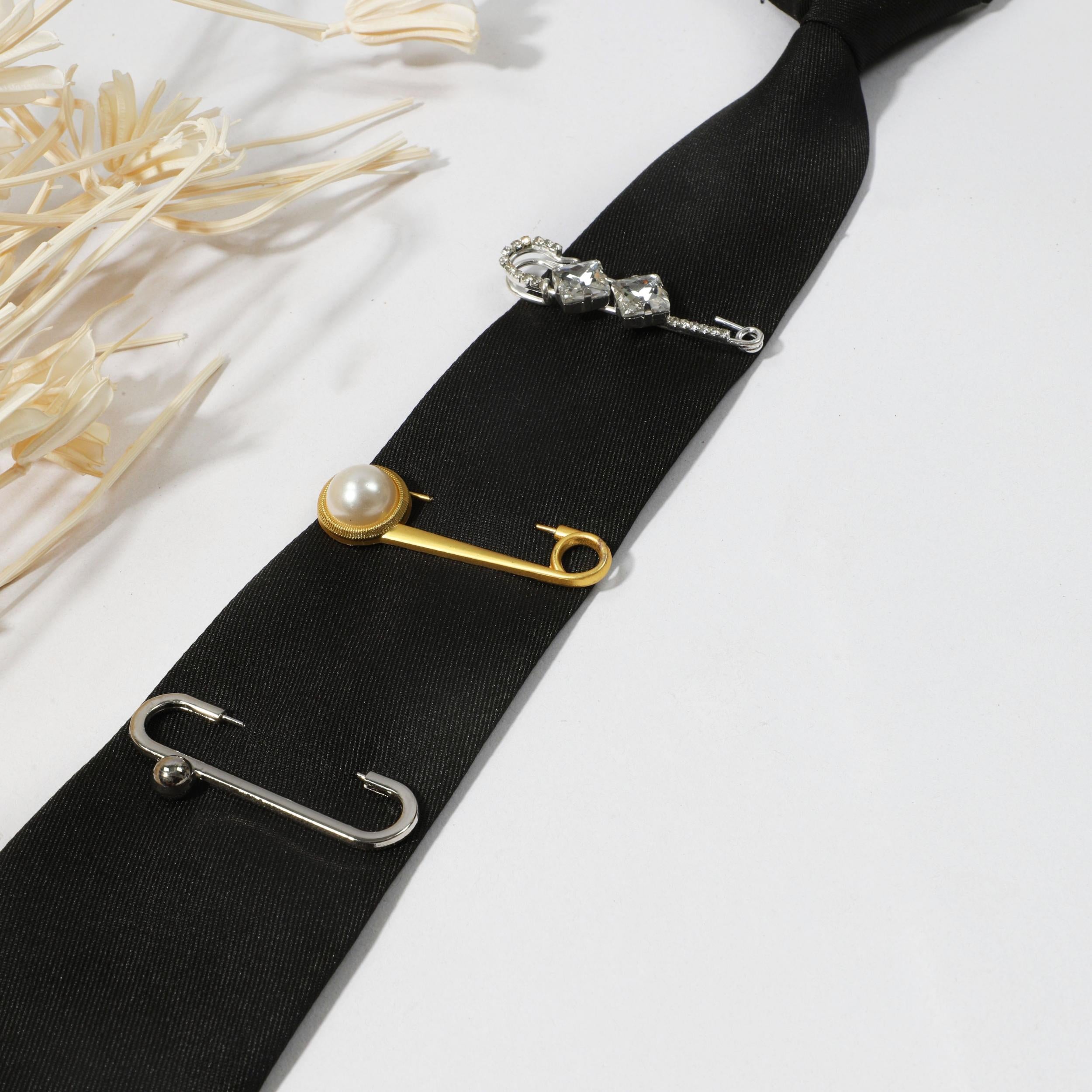 Crystal Brooch Unisex Shirt Bow Tie with Adjustable Neck Tie