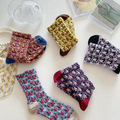 5 Pairs 3D Floral Textured Socks Womens Mid Tube Stockings