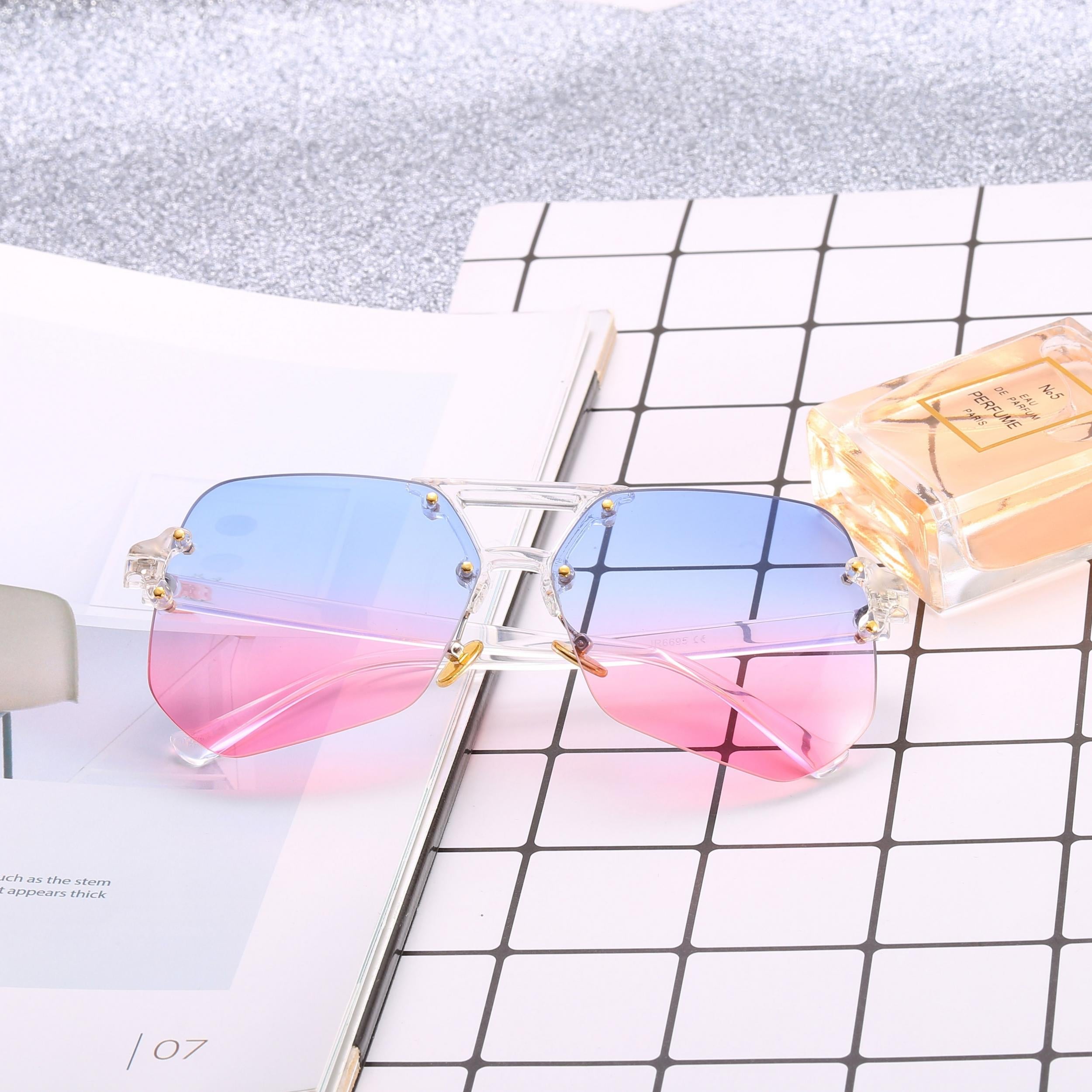 Gray Ant Anti-splash Anti-saliva Goggles Dust-proof Glasses