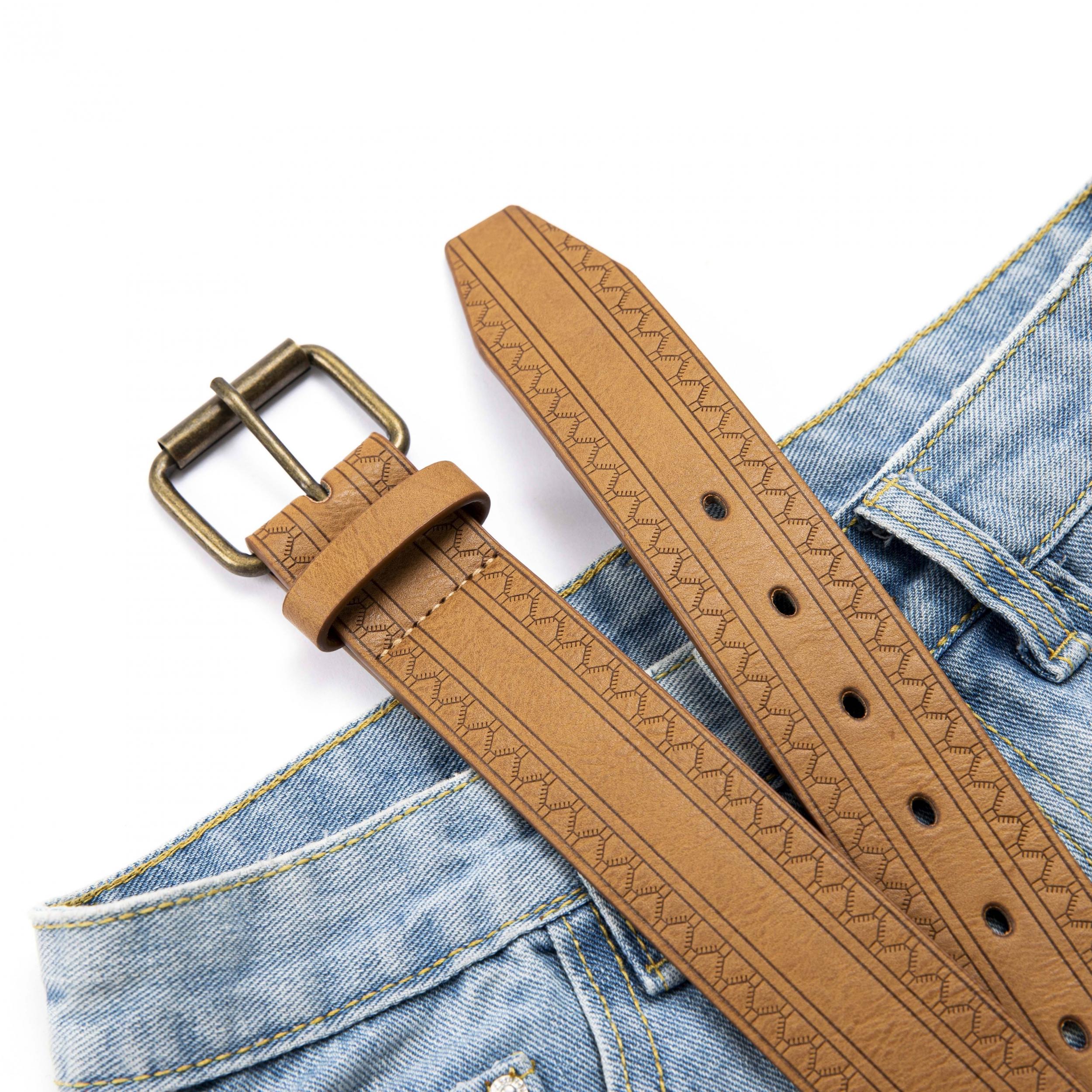 Pettata Men's PU Embossed Leather Belt with Retro Buckle for Jeans