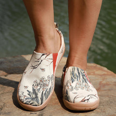 Women's Art Printed Canvas Shoes Low Top Slip On Comfort Flat Travel Shoes