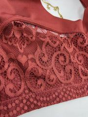 Contrast Lace Push Up Bra Wide Straps