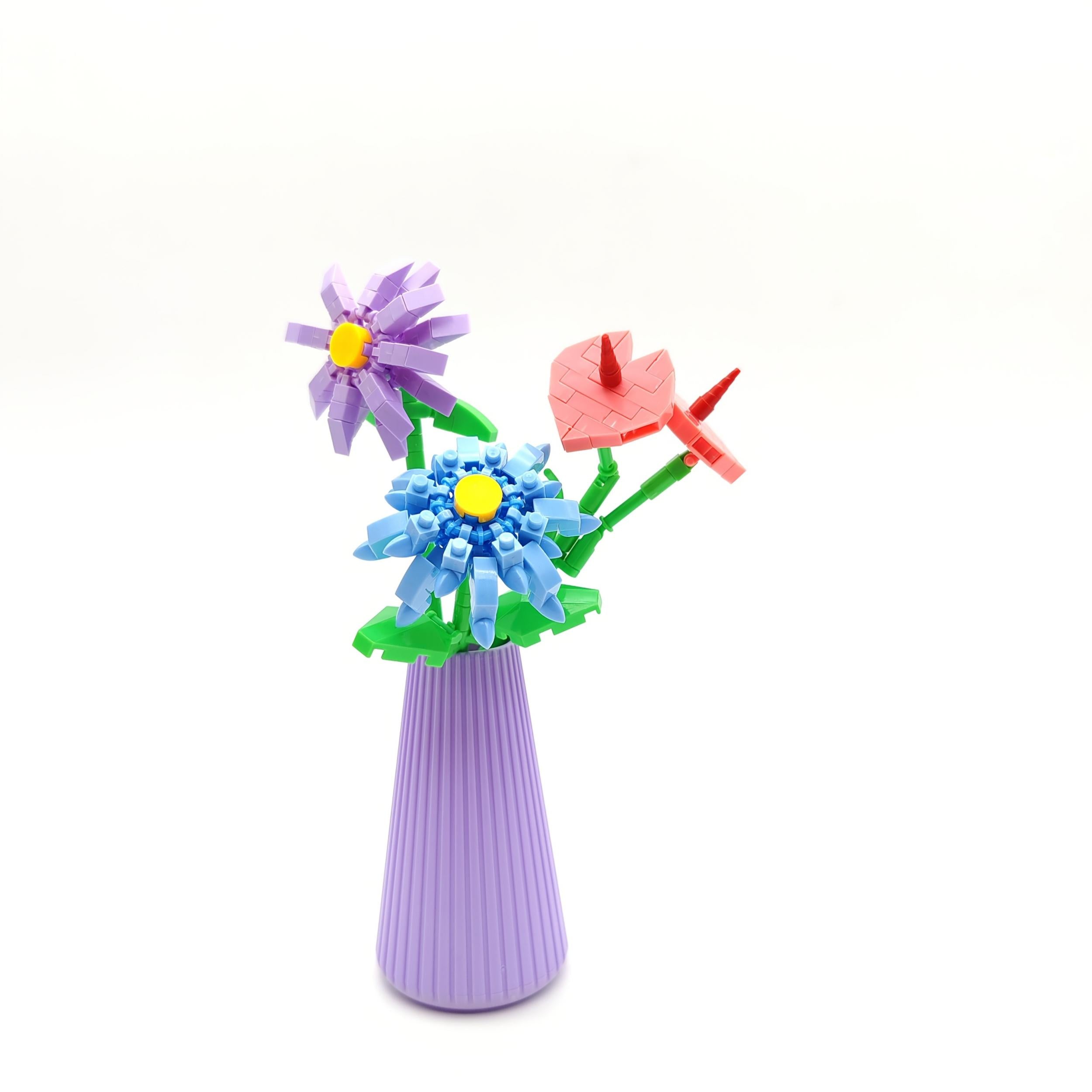 Diamond Particle Bouquet & Building Blocks Gift Set