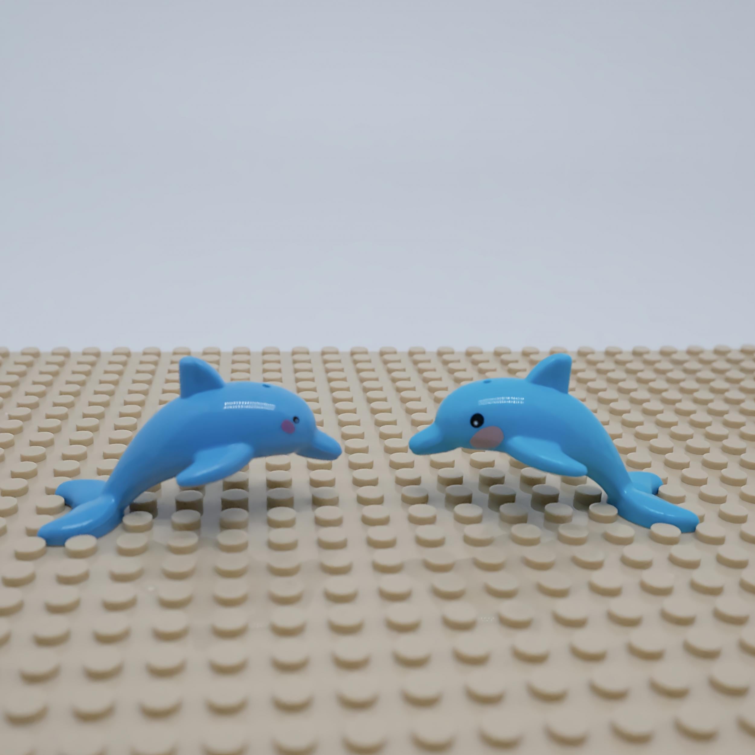 4pcs Dolphins Building Block Accessories Animal Theme Smiling Faces