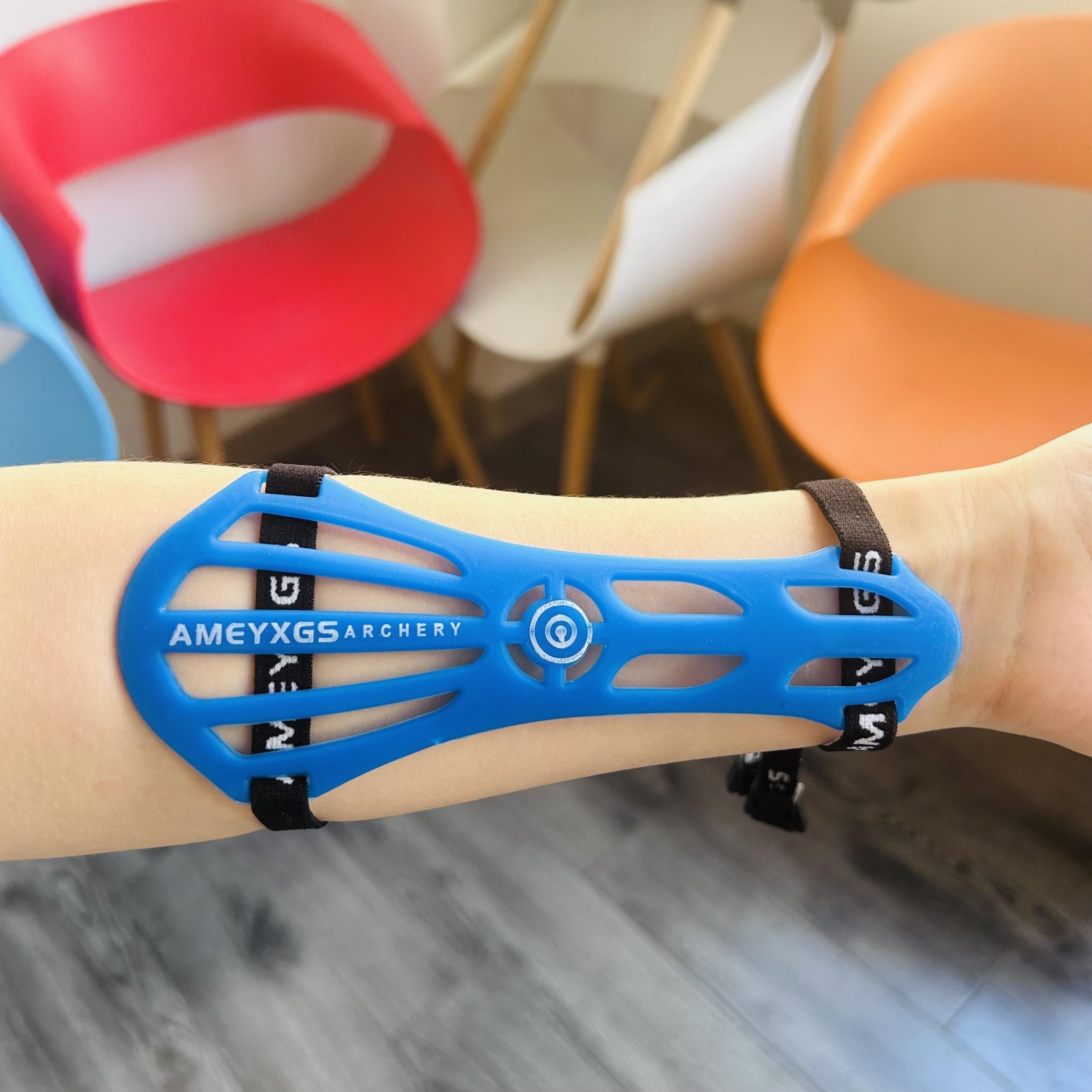 Adjustable Archery Arm Guard with 2 Straps