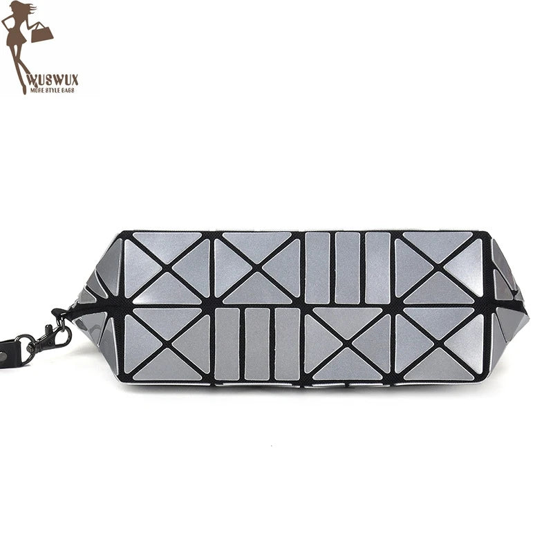 Geometric Chain Messenger Bag Crossbody Travel Bag