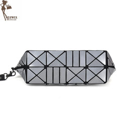 Geometric Chain Messenger Bag Crossbody Travel Bag