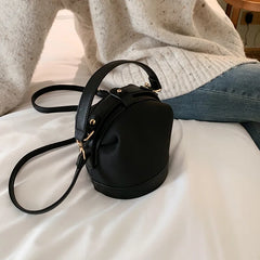 French Crowdsourcing Women's Bag Wave Version Joker Messenger Handbag