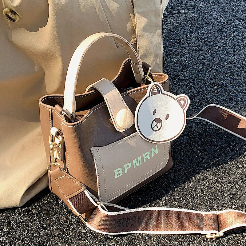 Women's Travel Tote Bag, Messenger Bucket Bag