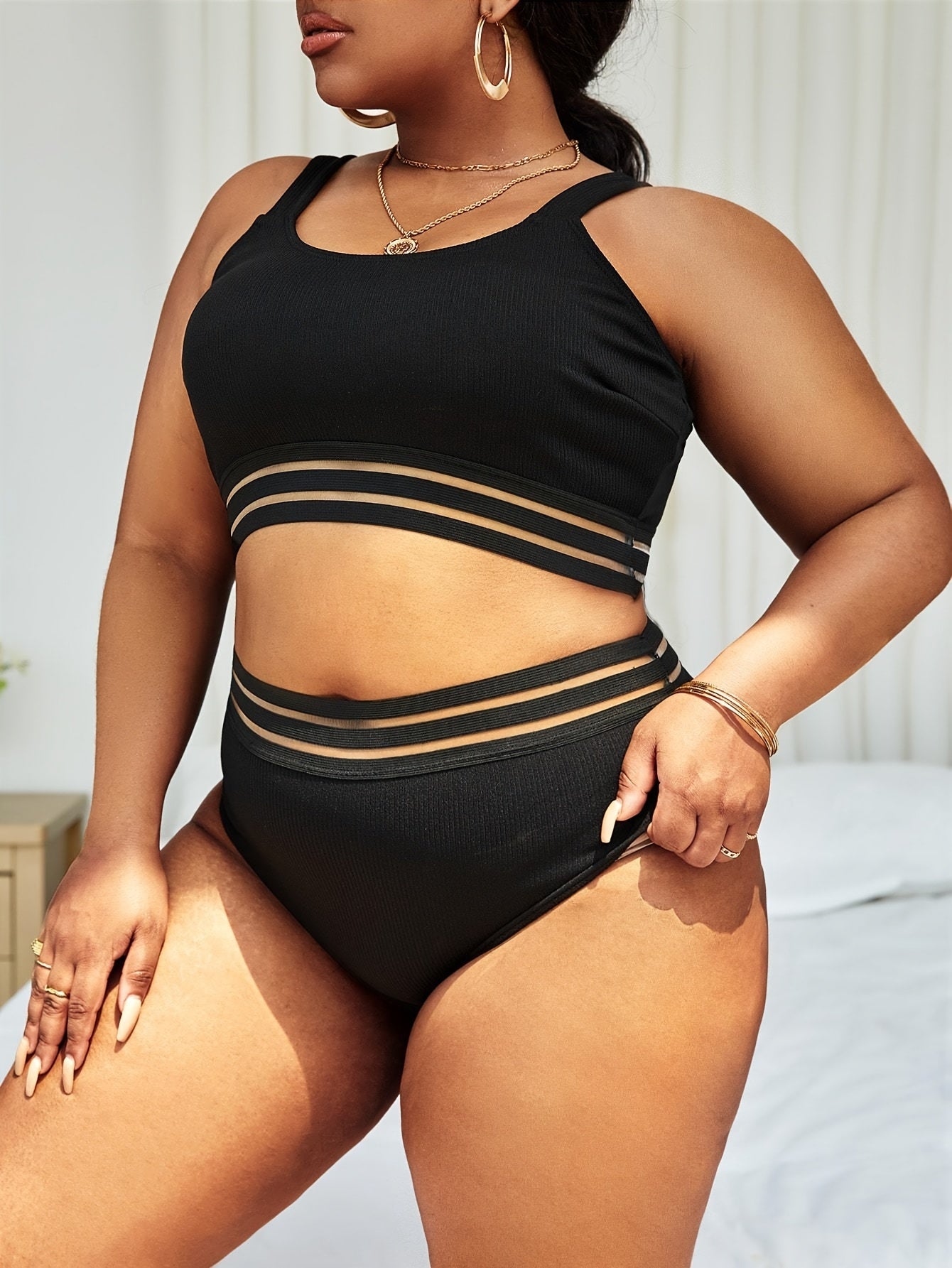  Striped Bikini Set Round Neck Swimsuit 2 Piece