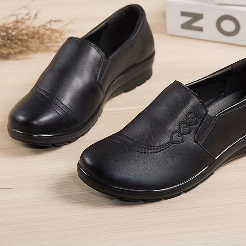 Women's Heart Pattern Slip On Loafers