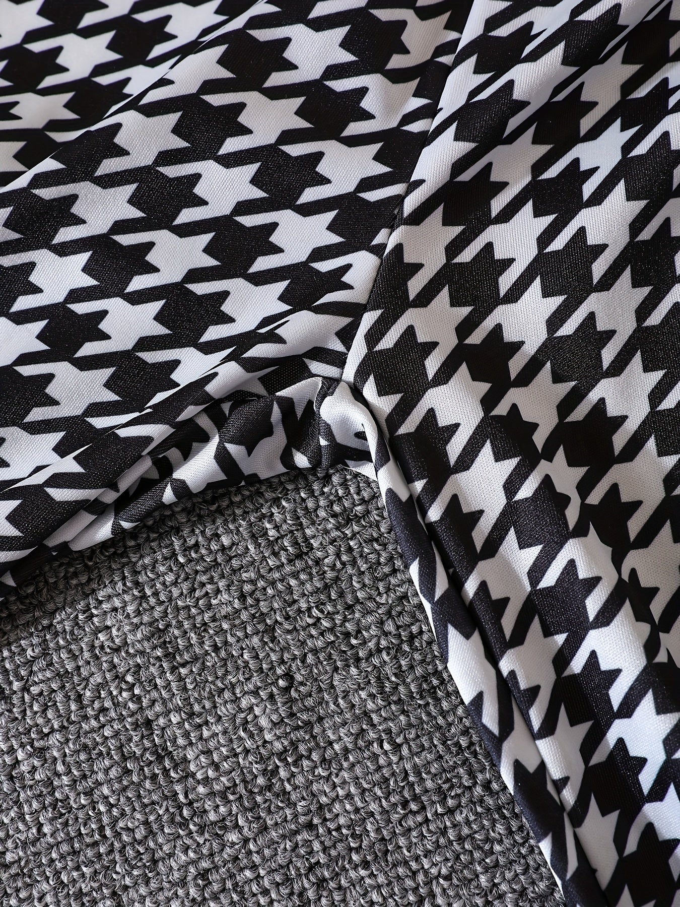 Girl's Houndstooth 2pcs Peplum Shirt & Pants Set